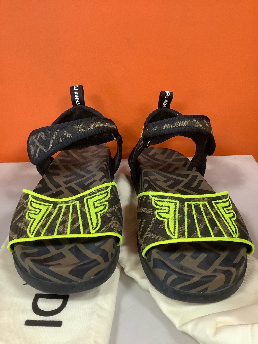Fendi Monogram Flat Sandals - Picture 5 of 10